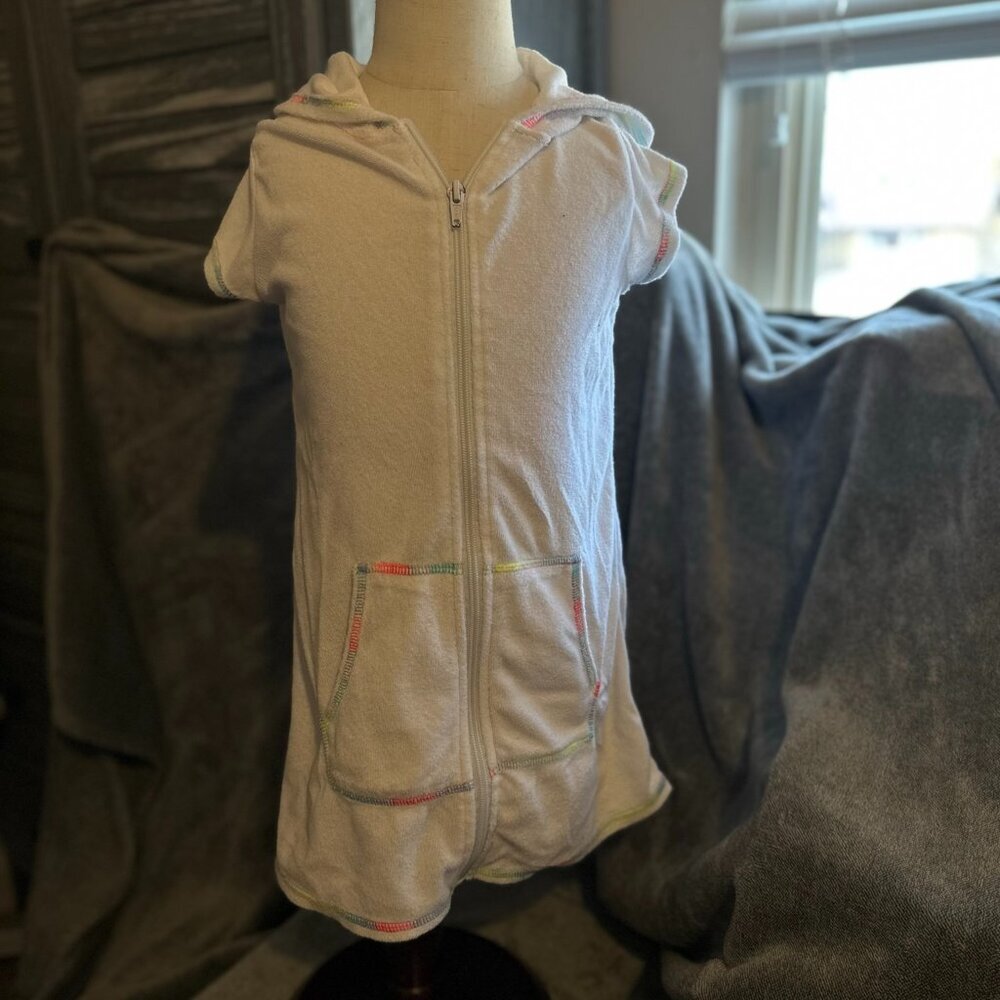 SO Terry Cloth Girls' Swim Cover-Up. Size 5/6 - Picture 1 of 2